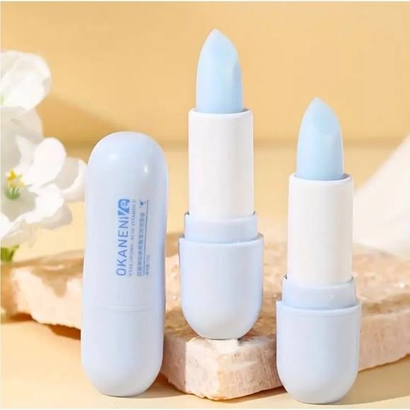 Hyaluronic Acid Moisturizing Lip Balm w/ Vitamin E - Hydrate & Nourish Your Lips - Picture 1 of 4